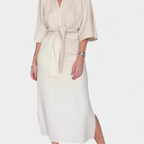 Наталия - Касулна рокля с преден възел и V-образно деколте