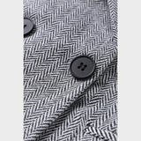 Каролина – Мощен Триделен Костюм