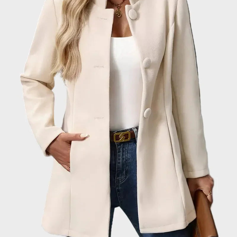 Исис – Вечен елегантен жакет