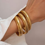 Орнаментирана гривна