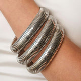 Орнаментирана гривна