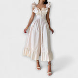 Рокля с набръчкани детайли