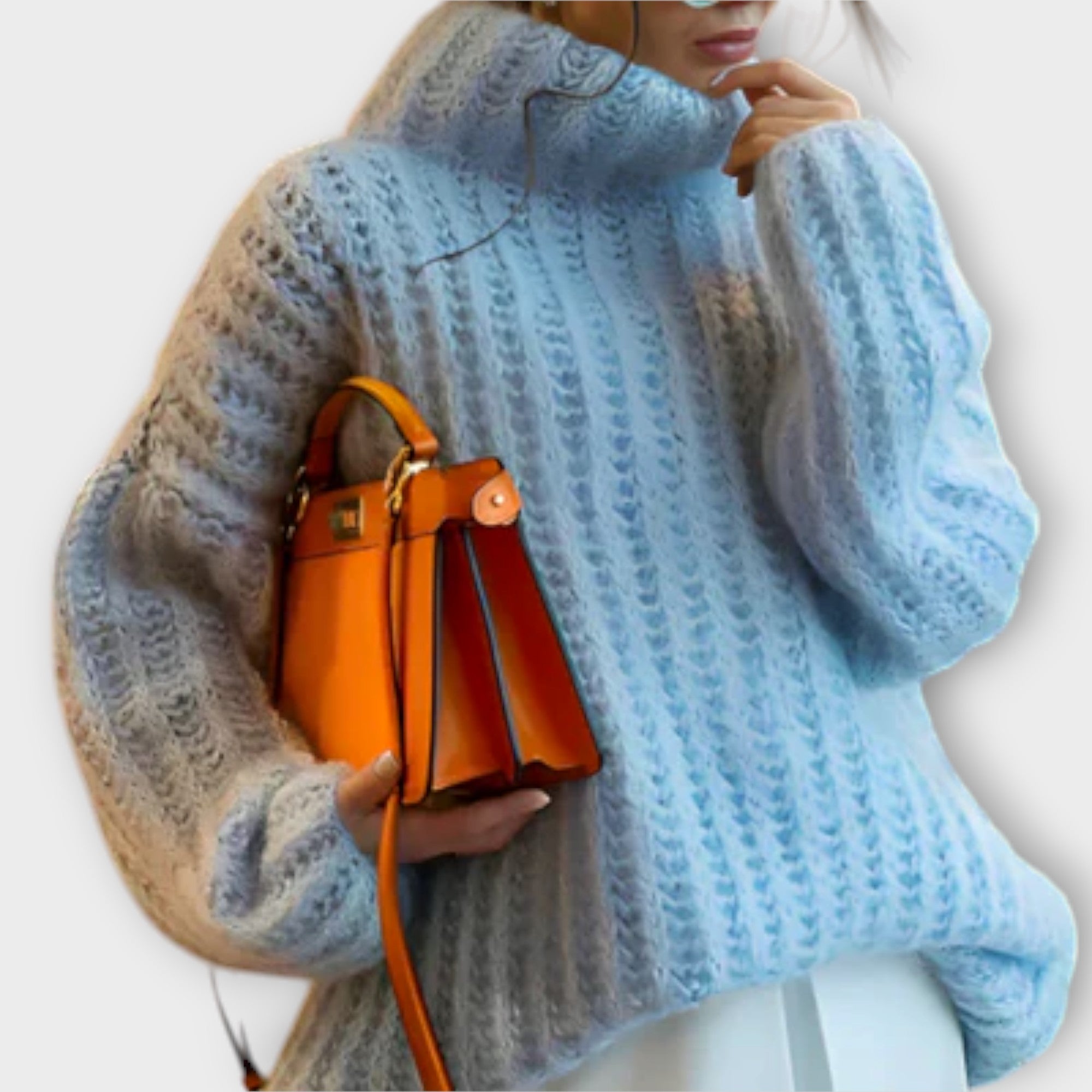 Полина - Мека дамска блуза с дълги ръкави и качулка