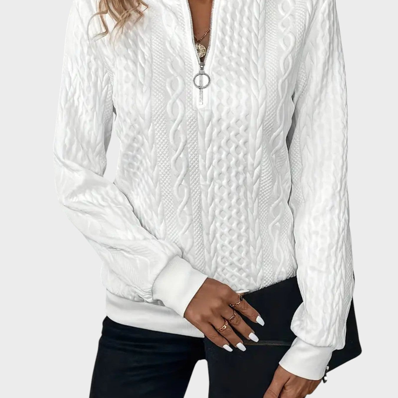 Ралица - Дамски пуловер от плетиво