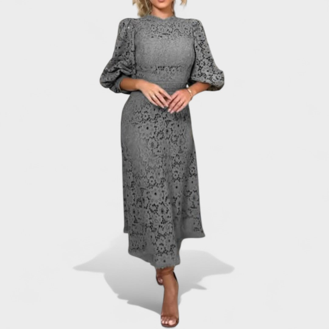 Мая - Чипкова Рокля С Лантерни