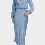 Мария Макси Рокля с Висок Яка и Цветни Детайли