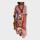 Многоцветна рокля с копчета и 3/4 ръкави