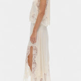 Нада Миди Пола с Дантелени Детайли и Асиметричен Подгъв