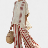 Зашеметяващо Двучастно Облекло Дейзи с Червени Ленти в Естествена Текстура